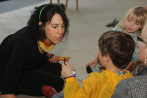 Holly Adams teaching artist with young kids